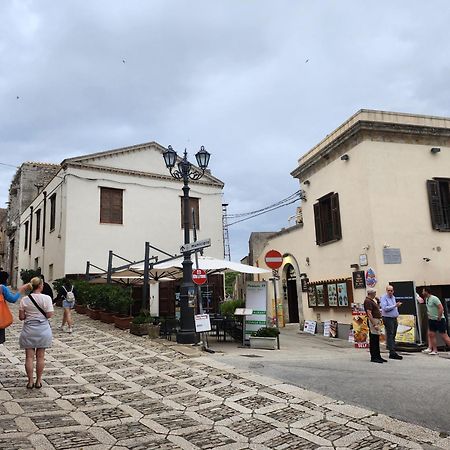 Porta Trapani Guest House Erice Eksteriør billede